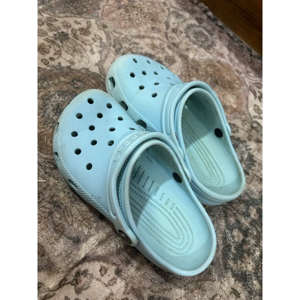 Crocs Kids Blue Classic Clogs Size 2